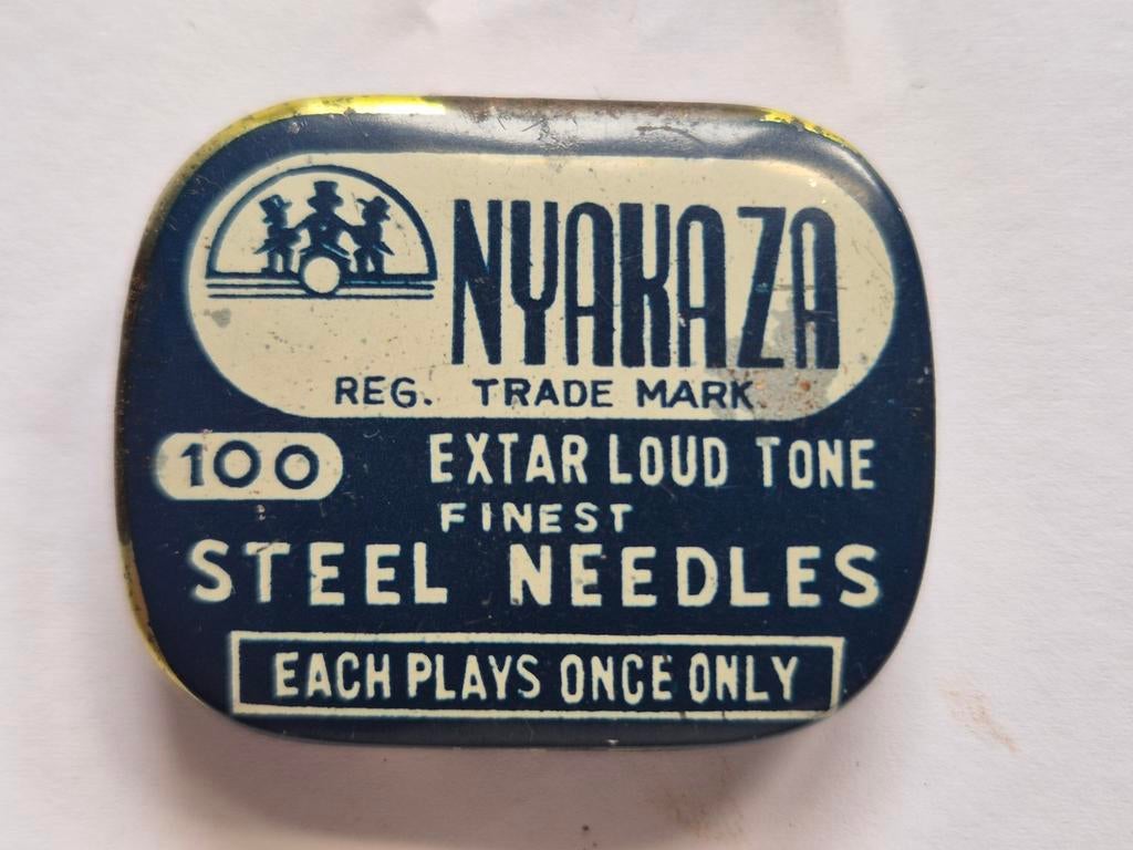 Grammofoon naalden blikje Nyakaza steel needles, Verzamelen, Blikken, Ophalen of Verzenden, Gebruikt, Overige