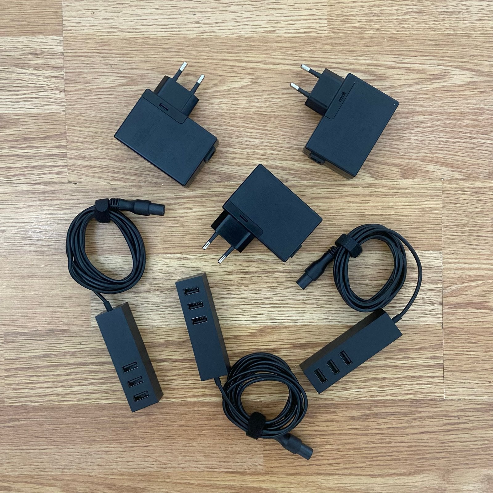 IKEA LÖRBY USB Lader / Splitter, Universeel, IKEA, Oplaadstation, Ophalen of Verzenden