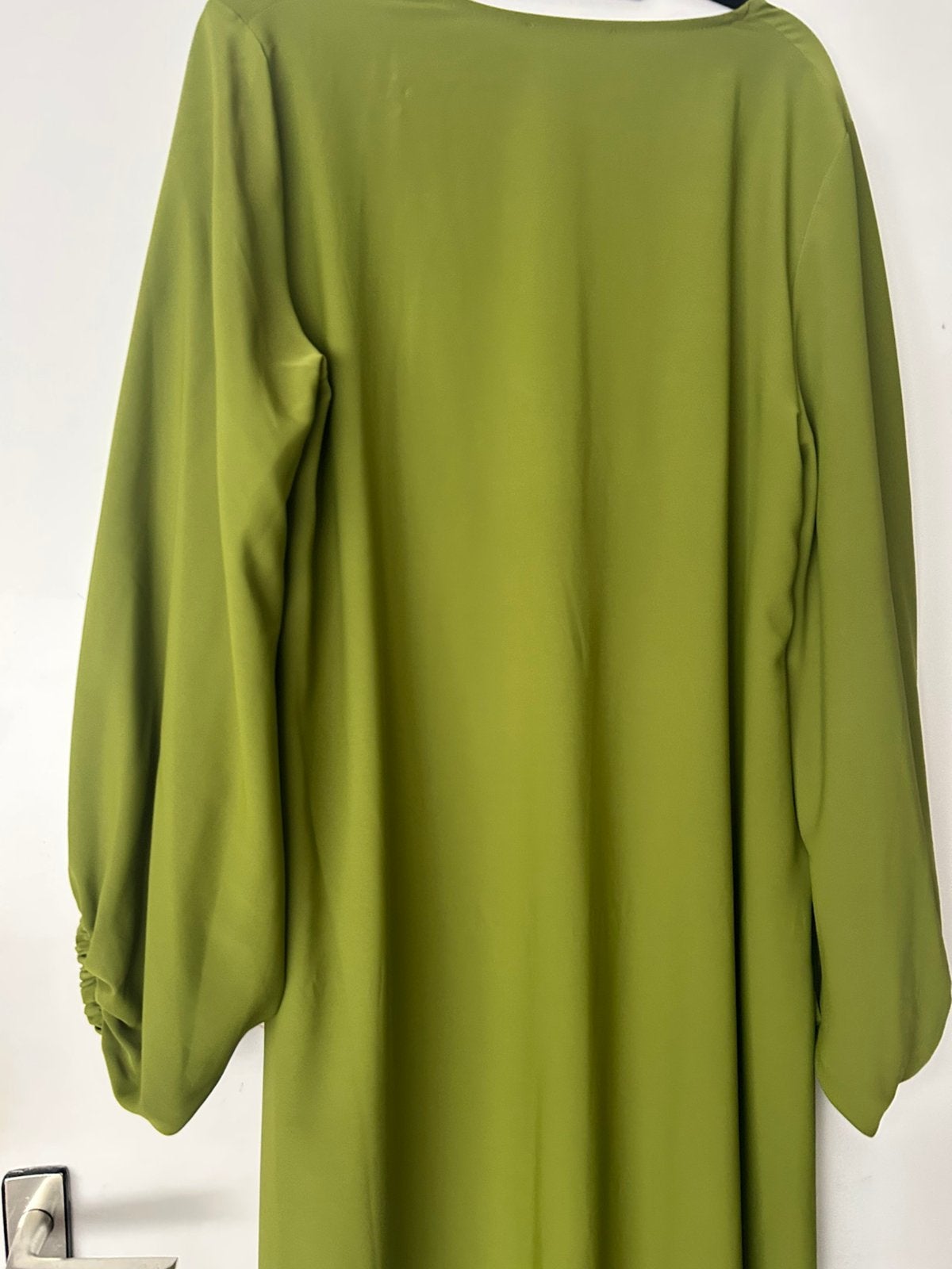 2 mooie abaya met balon mouwtjes l/xl, Kleding | Dames, Ophalen of Verzenden, Zo goed als nieuw, Zwart, Jurk