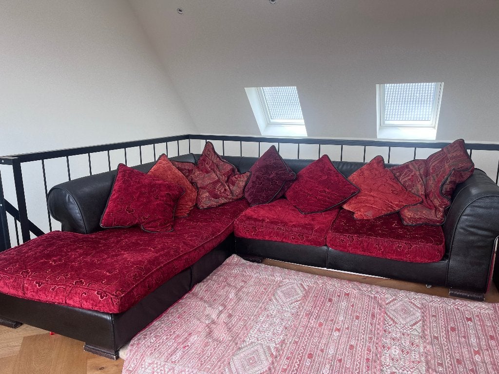 Corner Sofa Bed with Chaise Lounge - Red&Brown, Ophalen, Overige materialen, Gebruikt, 100 tot 125 cm