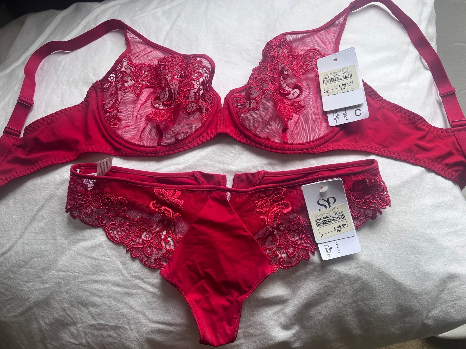 Simone Pérèle rood kanten lingeriesetje, Ophalen of Verzenden, Rood, Setje