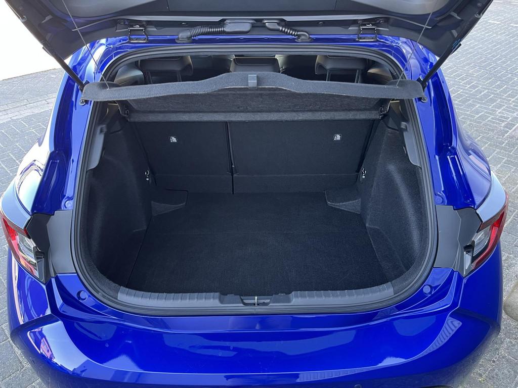 Toyota Corolla 1.8 Hybrid First Edition | Dynamic plus | Org, Auto's, Toyota, 450 kg, Gebruikt, 4 cilinders, Blauw