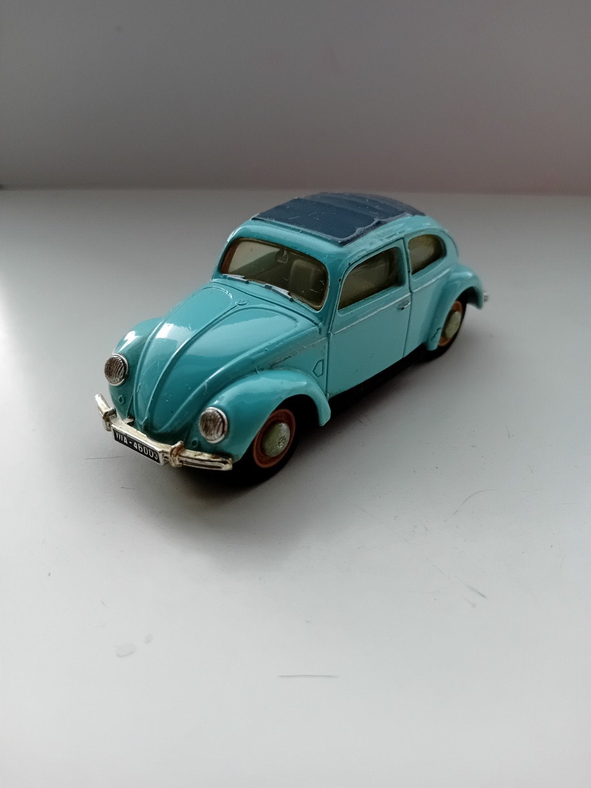 VW Brilkever., Ophalen of Verzenden, Zo goed als nieuw, Auto, Dinky Toys