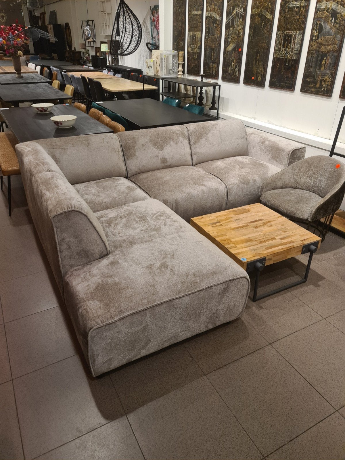 Nieuwe hoekbank Japandi 275x210cm zandkleur semi velvet, Huis en Inrichting, Woonaccessoires | Overige, Ophalen, Meerkleurig, .