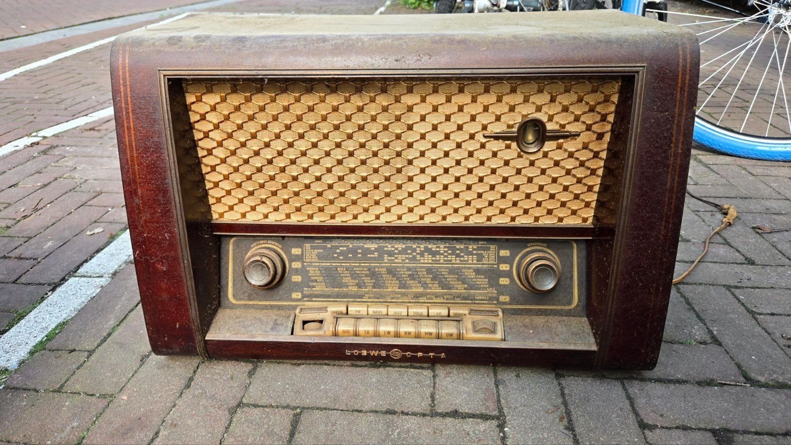 Loewe-Opta buizenradio jaren 50 – vintage radio, Ophalen, Niet werkend, Radio