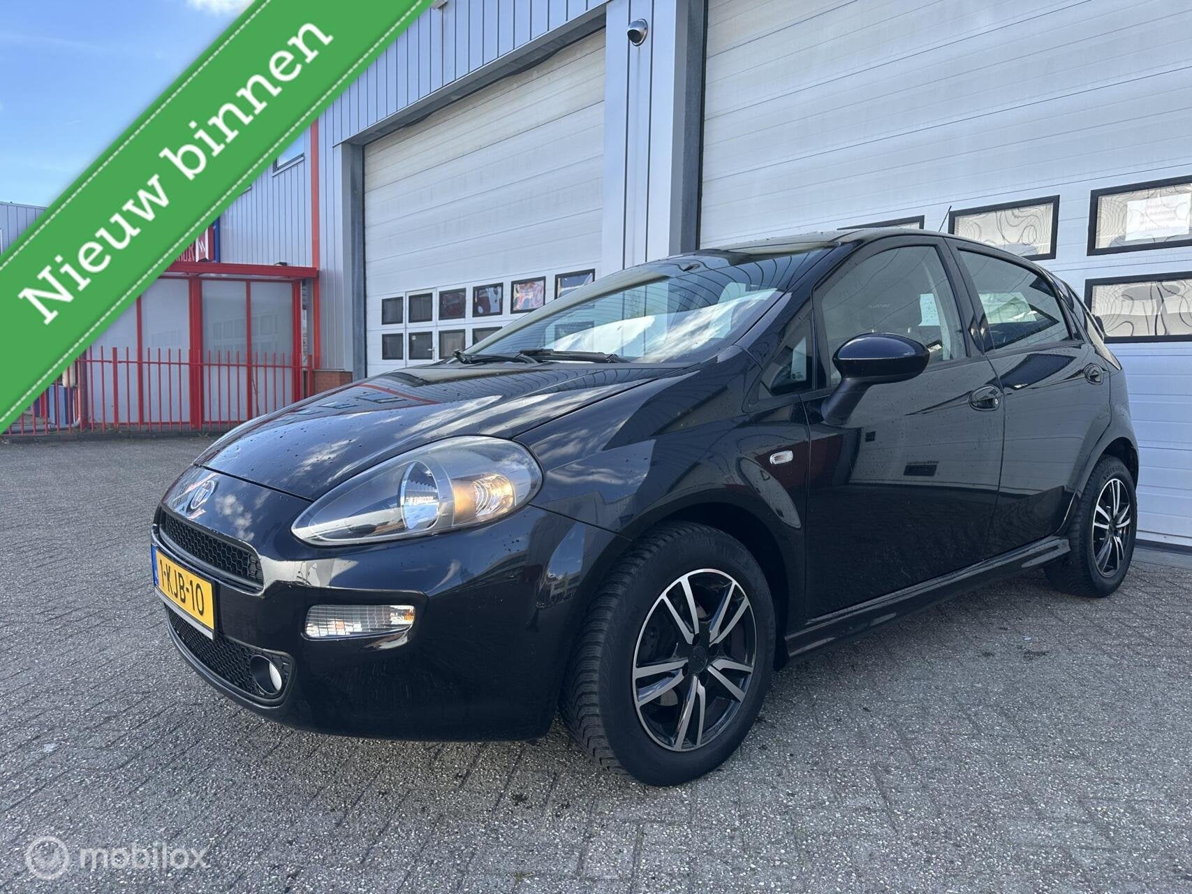 Fiat Punto Evo 0.9 TwinAir Lounge/Airco/Cruise/LM Velgen/NAP, Auto's, Fiat, Voorwielaandrijving, Euro 5, 86 pk, Origineel Nederlands