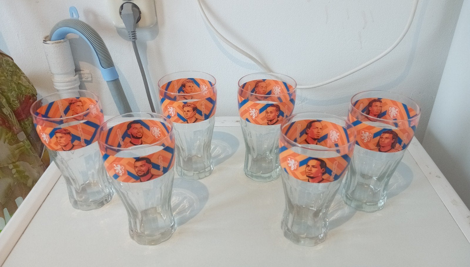 Oranje glazen en bekers - EK/WK voetbal, Verzamelen, Plus, Ophalen