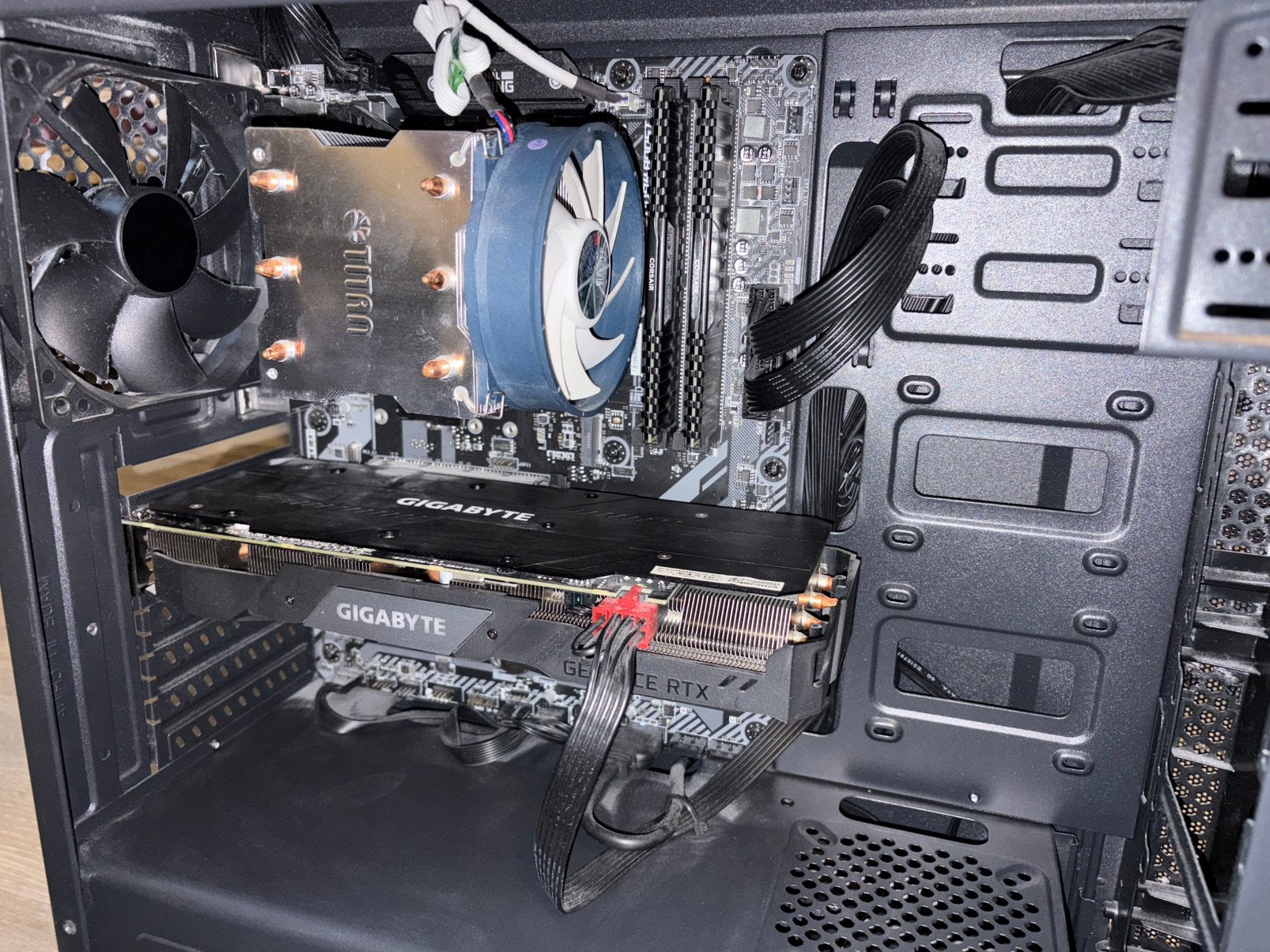 Pc with gpu, cpu, psu, and rams