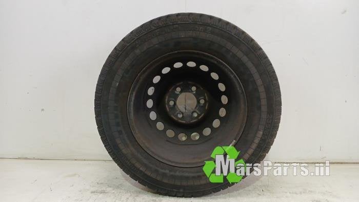 Velg + Winterband van een Mercedes Sprinter, Auto-onderdelen, Gebruikt, -, -, Ophalen of Verzenden