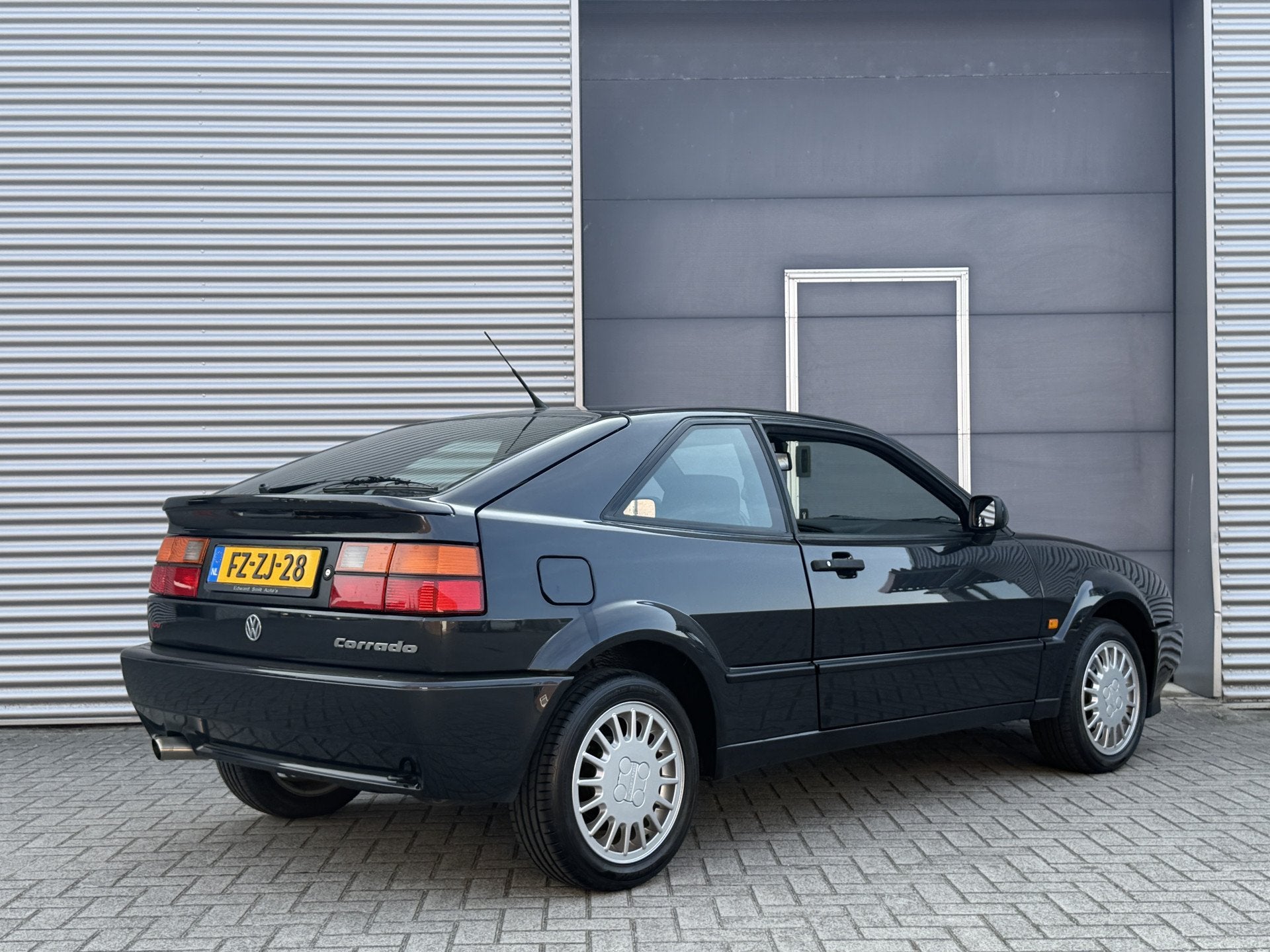 Volkswagen Corrado 2.0-16V I NL Auto. (bj 1993), foto 5