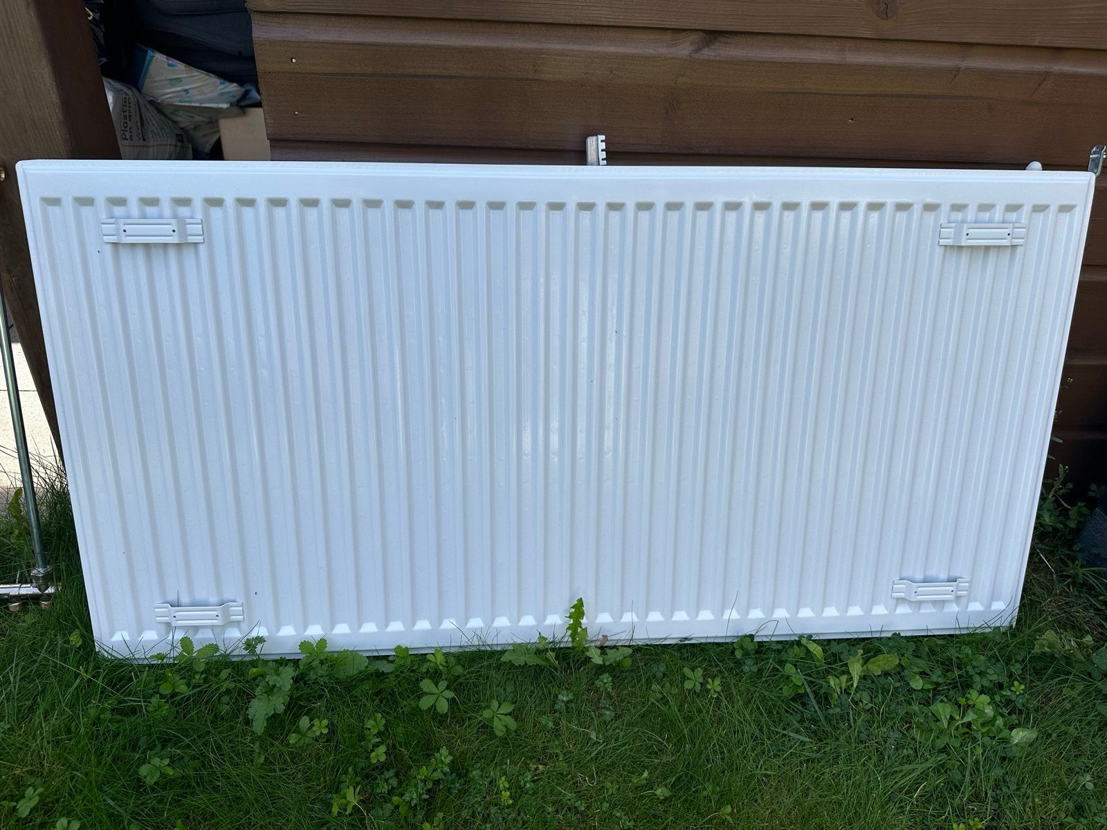 Radiator met thermostaatkraan en aansluitmateriaal, Ophalen, 30 tot 80 cm, Radiator, Zo goed als nieuw