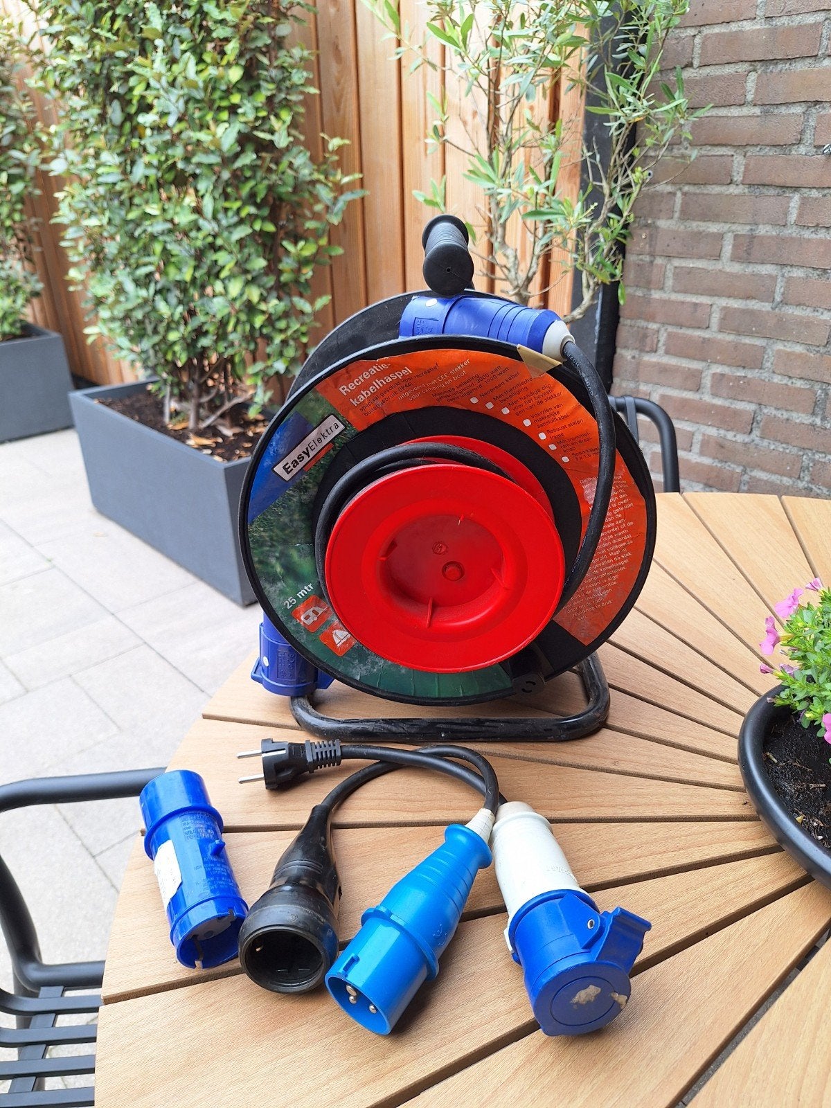 Recreatie kabelhaspel 25m met CEE-stekkers, Ophalen of Verzenden, Gebruikt