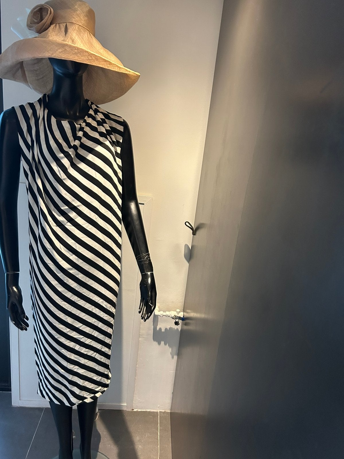Dries van Noten Iconic Zwart-wit gestreepte jurk - Maat 38, Maat 38/40 (M), Zwart, Dries van Noten, Ophalen of Verzenden