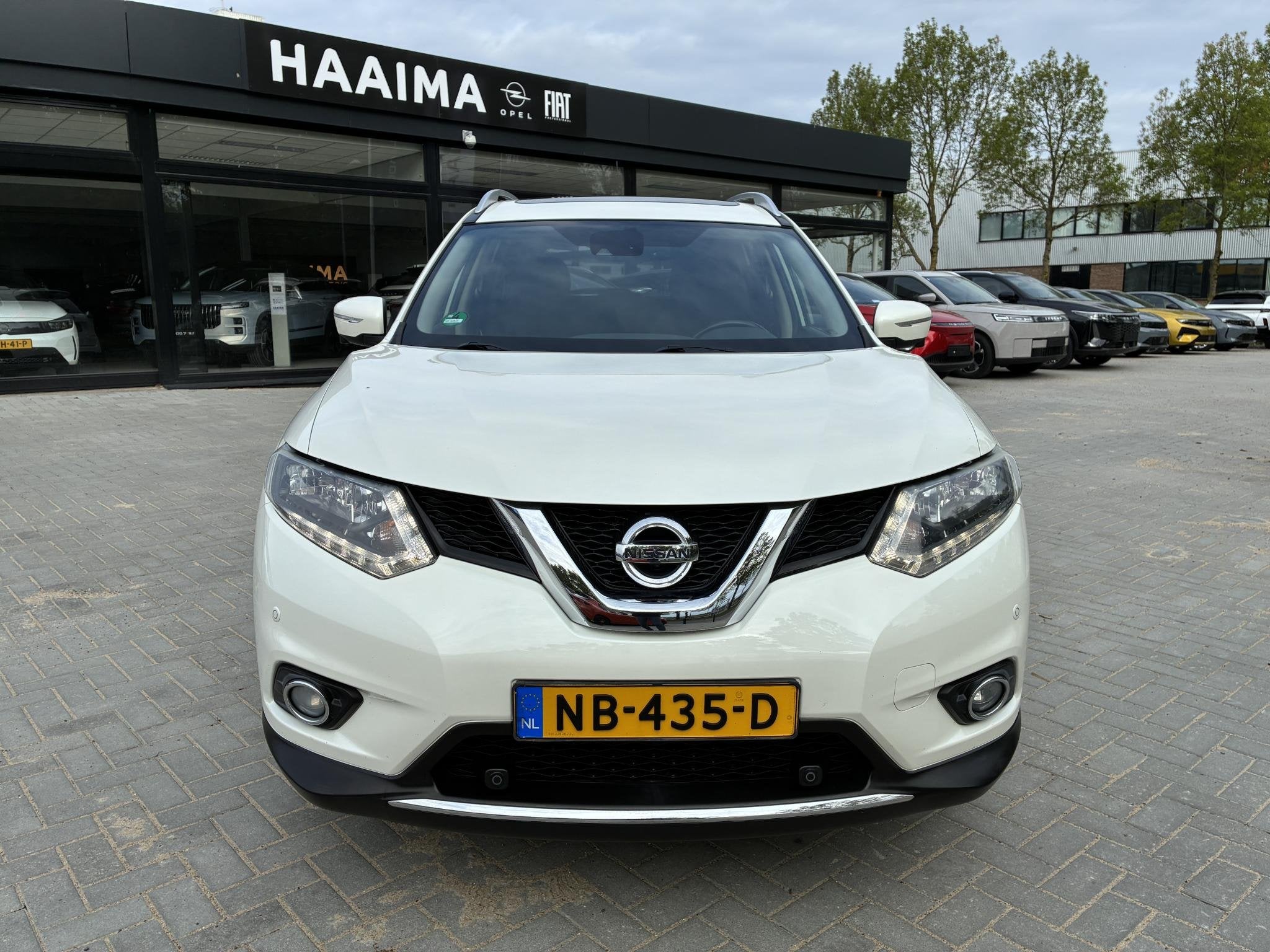 Nissan X-Trail 1.6 DIG-T N-Connecta | ECC | Navigatie | Pano, Auto's, Voorwielaandrijving, 4 cilinders, Origineel Nederlands, Handgeschakeld