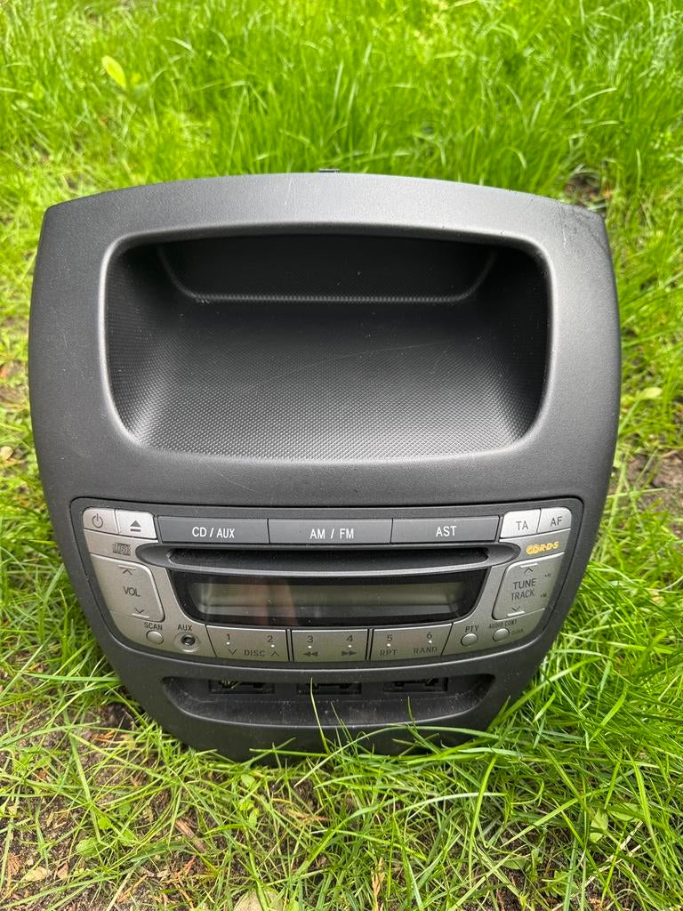 Radio cd voor pejo 107, Auto-onderdelen, Ophalen of Verzenden