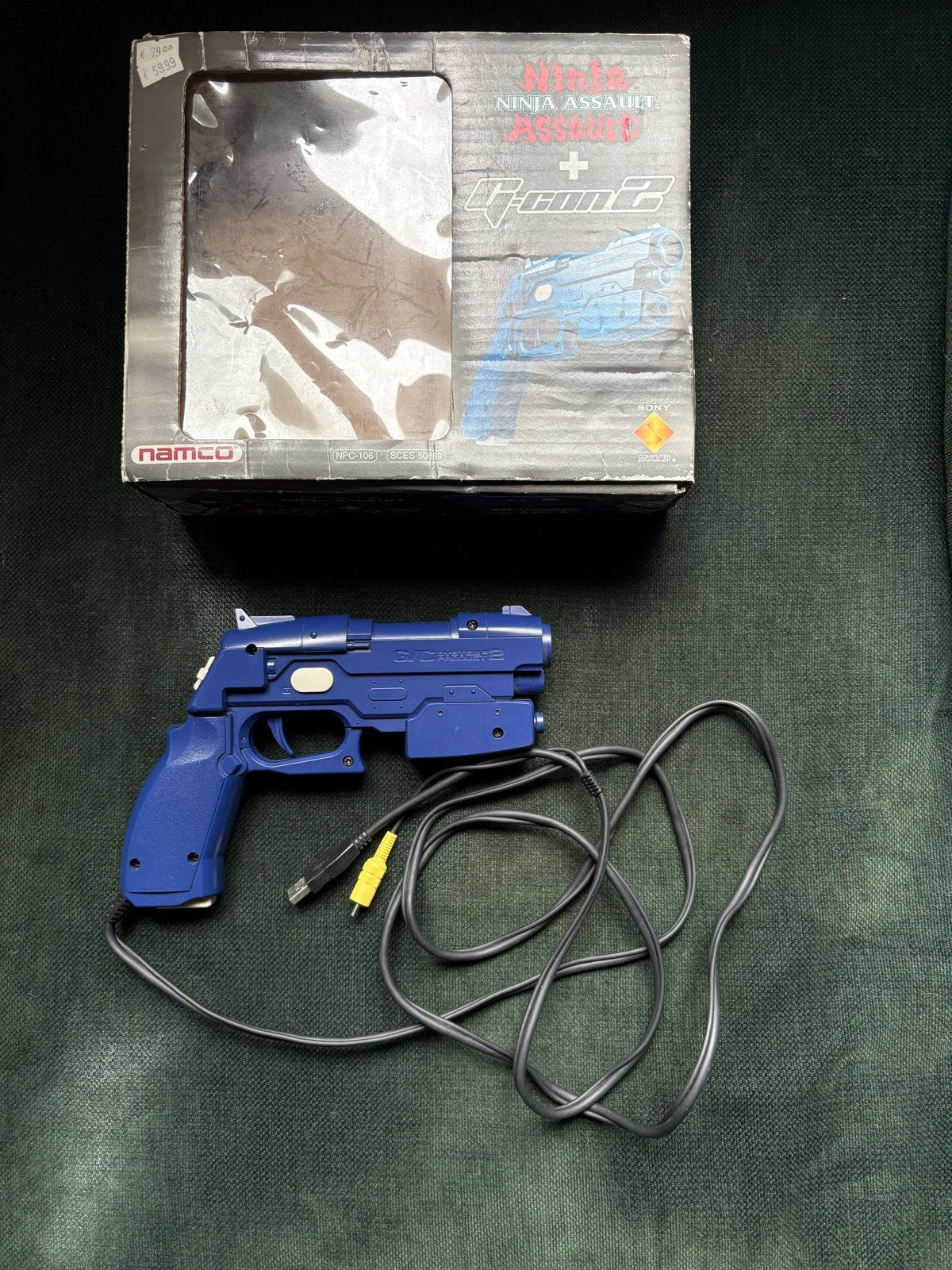 PlayStation 2 Guncon 2 met 8 schietspellen, Spelcomputers en Games, Gebruikt, Shooter, 1 speler, Eén computer