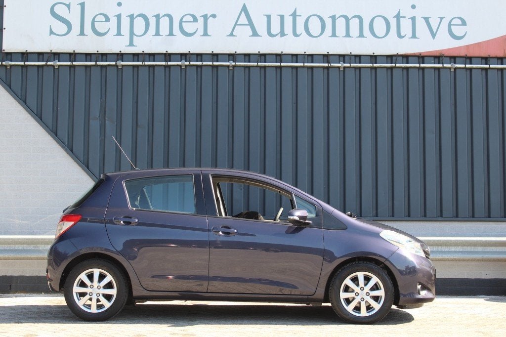 Toyota YARIS 1.0 VVT-i Tendance/ Airco/ Nette Auto /Weinig K, Auto's, Toyota, Gebruikt, Overige kleuren, Bedrijf, Handgeschakeld