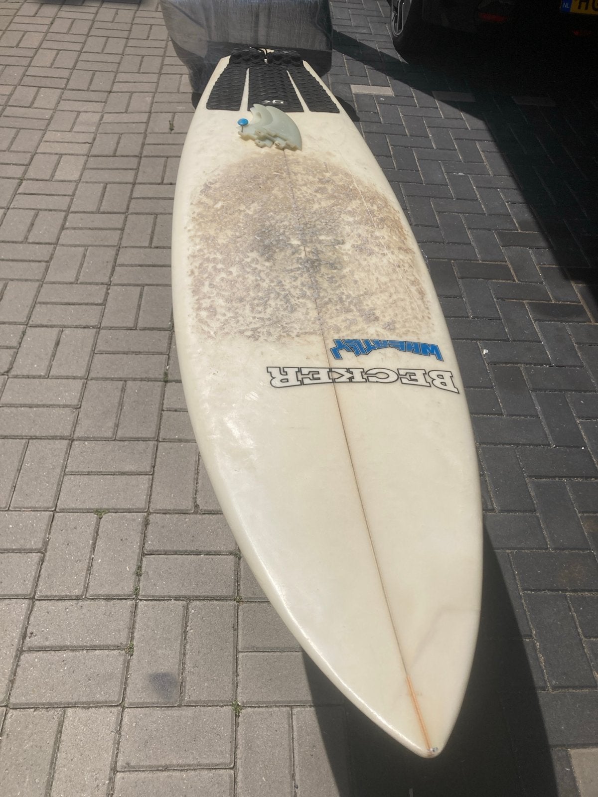 Becker Wheatley Surfboard 5'10" - Inclusief 3 vinnen, Ophalen, Gebruikt, Shortboard, Met vinnen