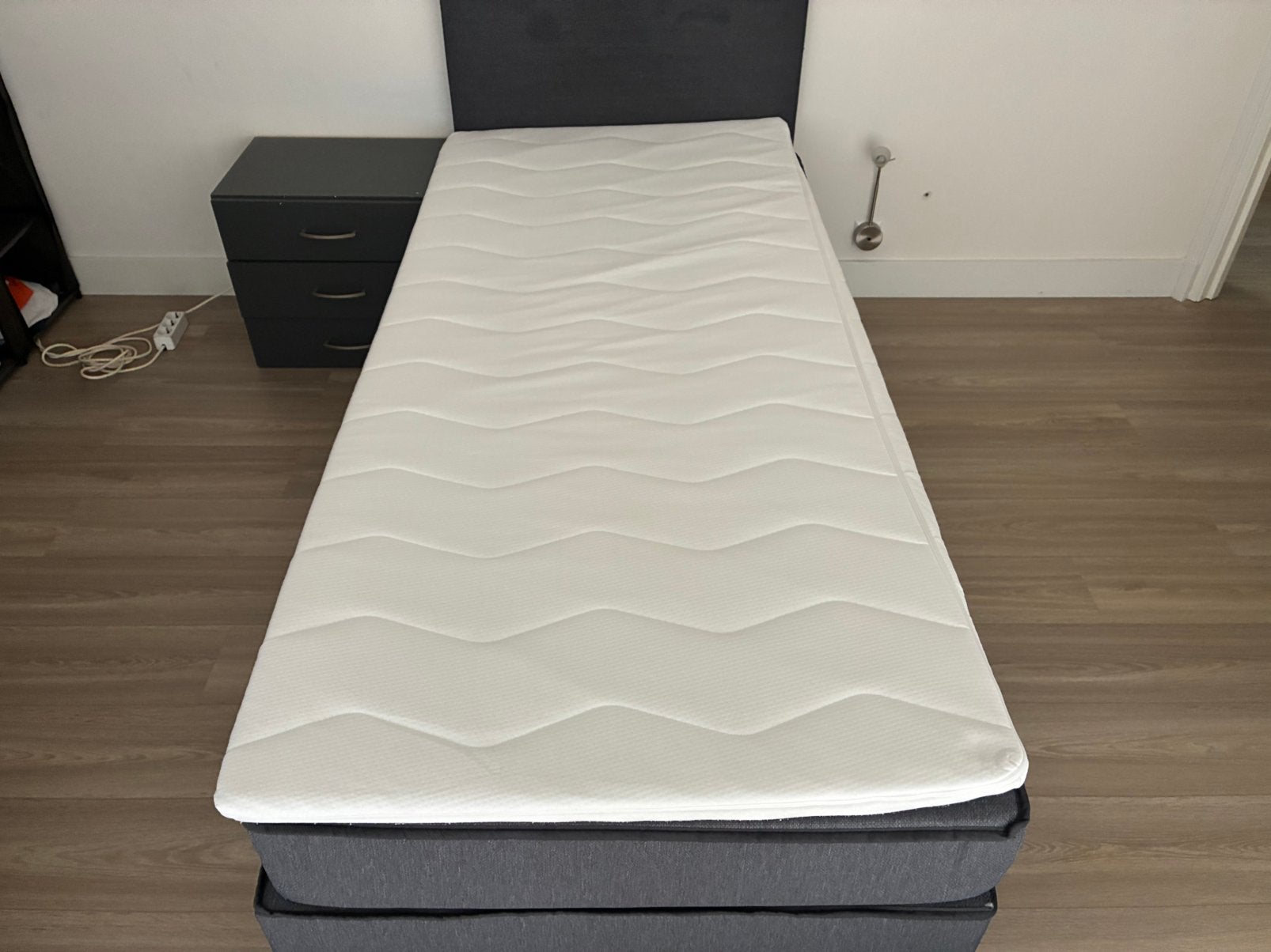 1 persoonsbed 90 x 2.00 / Donkergrijs