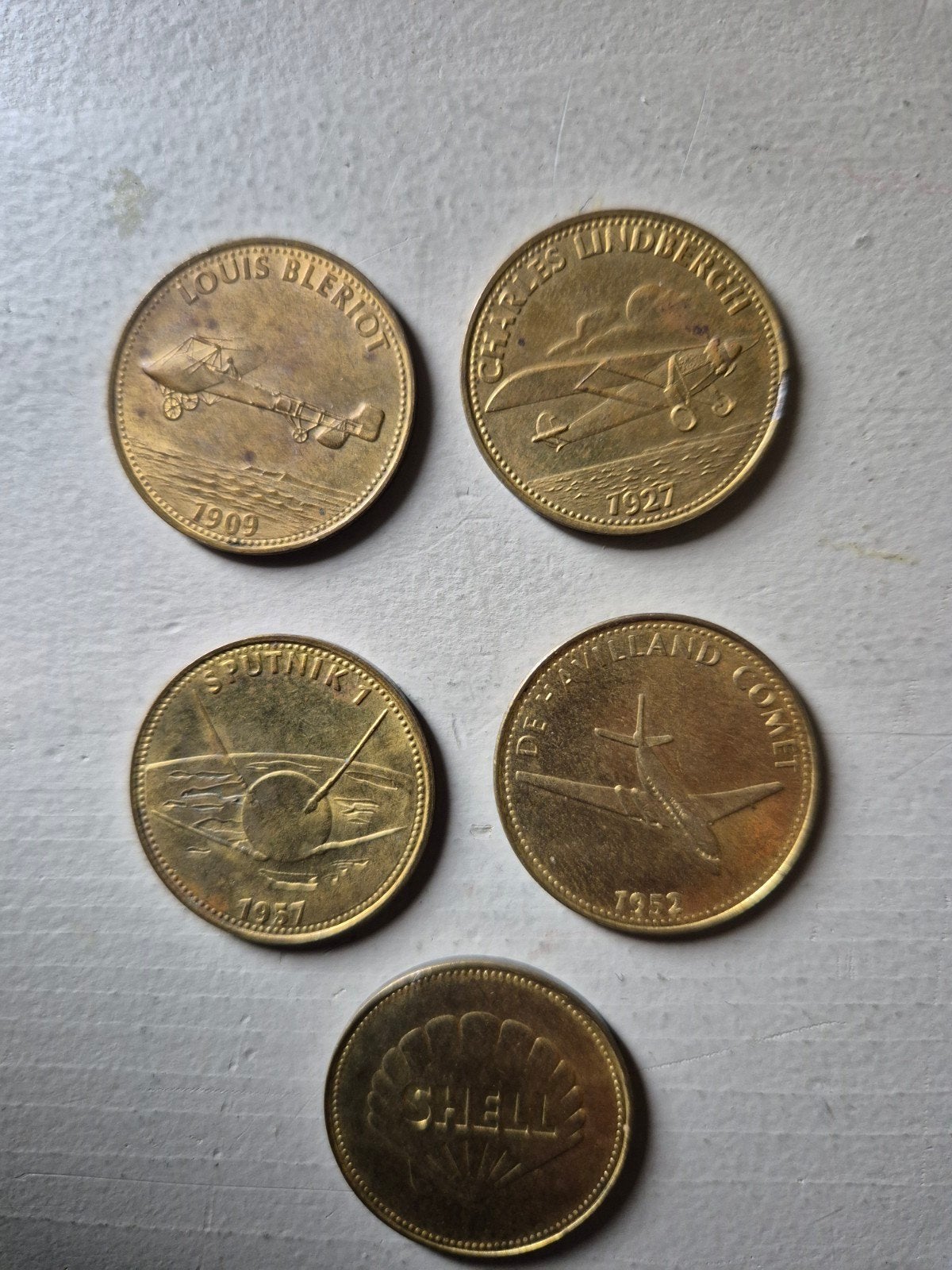 Set van 5 Shell luchtvaartmunten, Ophalen of Verzenden, Brons, Buitenland