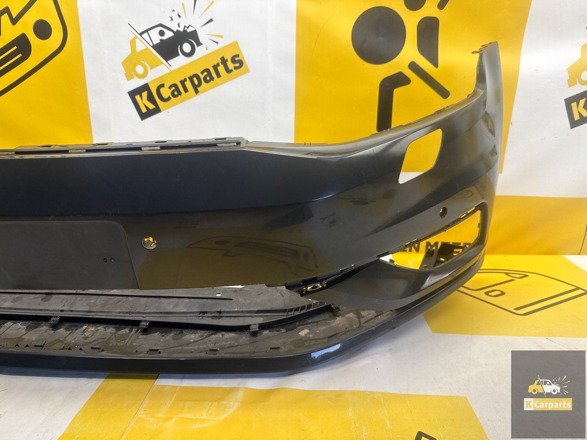 Volkswagen Golf 7 Facelift voorbumper 5G0807221FL KLS 6PDC, Auto-onderdelen, Gebruikt, Volkswagen AG, Bumper, Berliner Ring 2
38440  Wolfsburg, DE