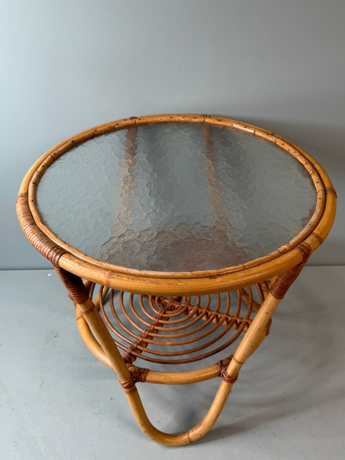 Vintage Rotan Bijzettafel Rohé Noordwolde Jaren '50, Minder dan 55 cm, Gebruikt, Rond, ?