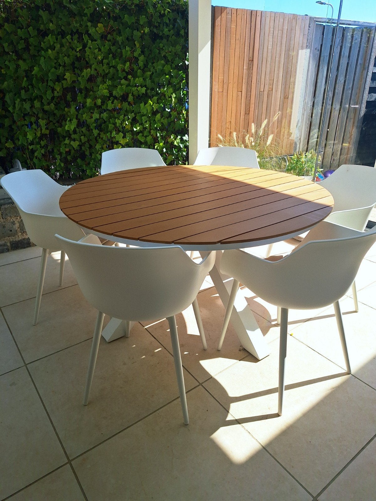Vinci tuintafel 140 cm rond, Ophalen, Gebruikt, Rond, Kunststof
