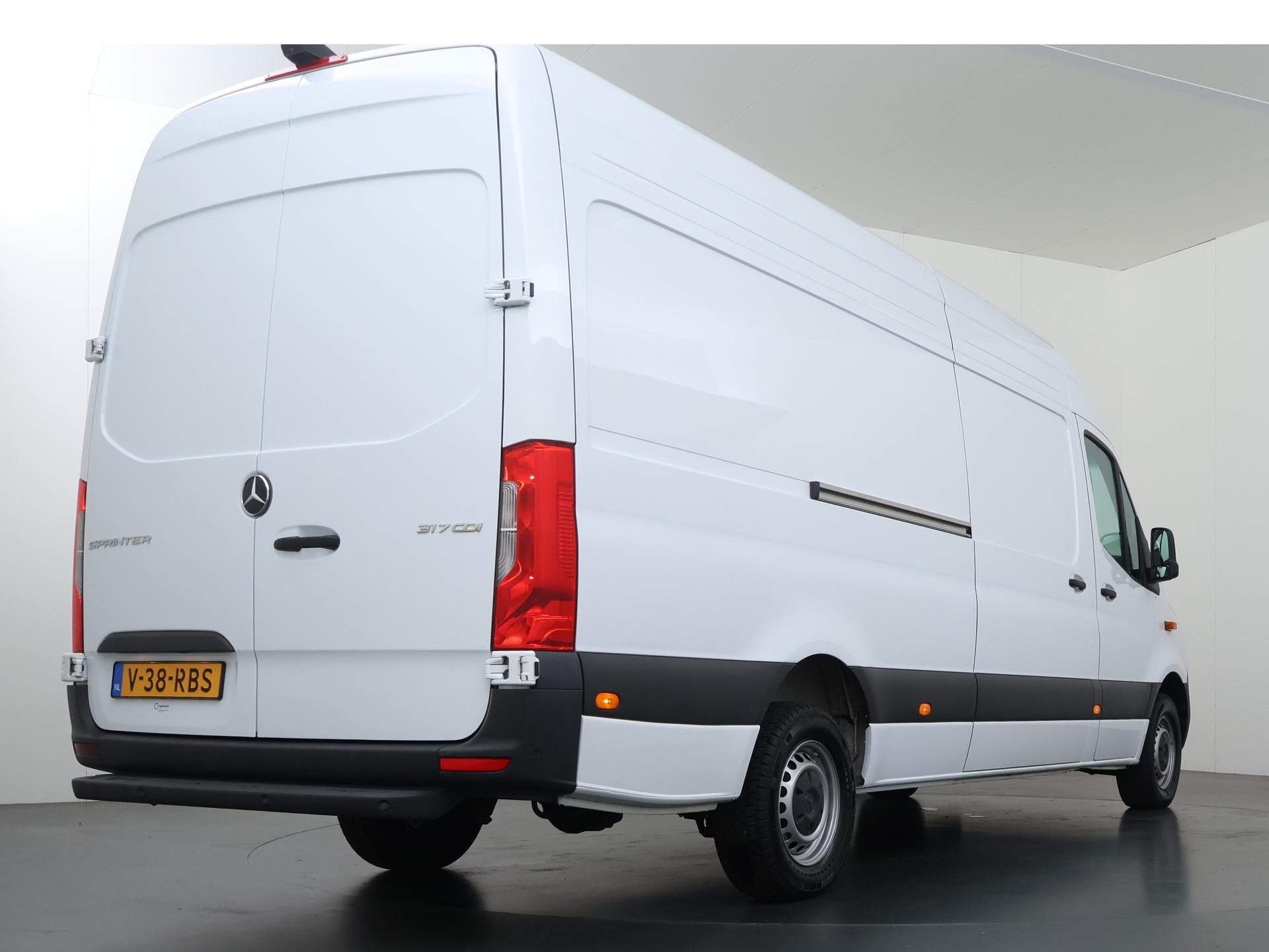 Mercedes-Benz Sprinter 317 CDI | AUT. | L3 H2 | LED KOPLAMPE, Auto's, Automaat, Gebruikt, 4 cilinders, 2000 kg