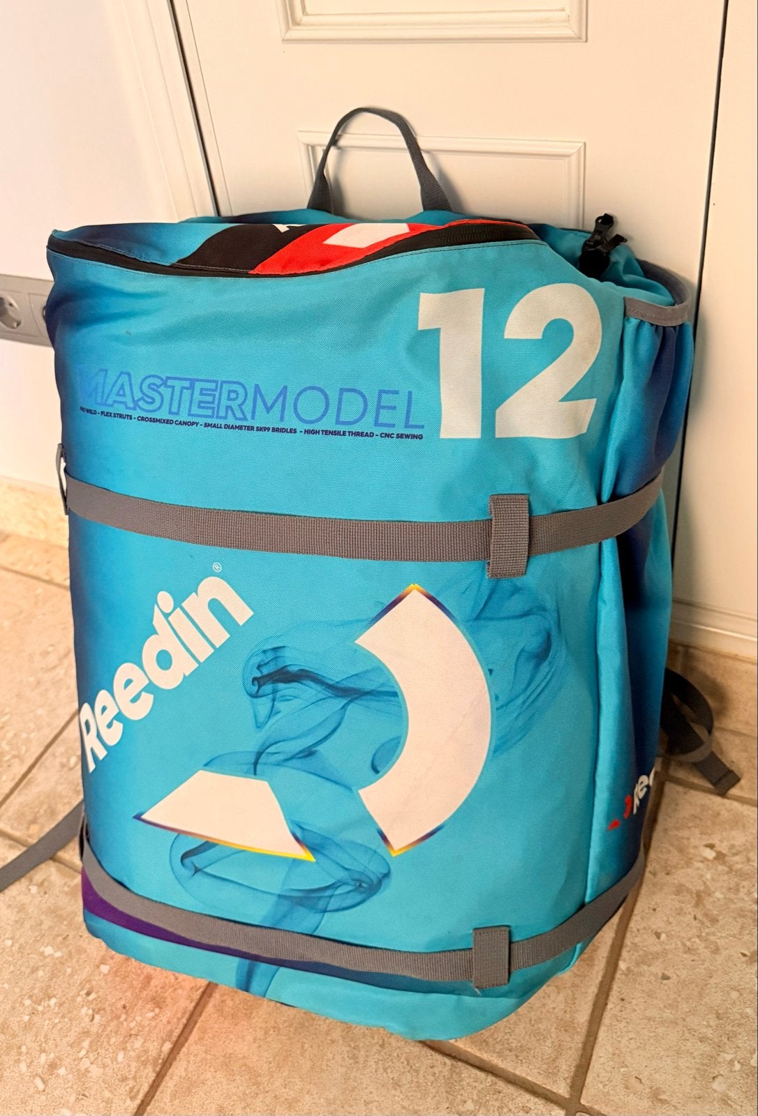 Reedin Mastermodel 12m 2026 Kite, Watersport en Boten, Verzenden, Zo goed als nieuw, 12 m², Kite
