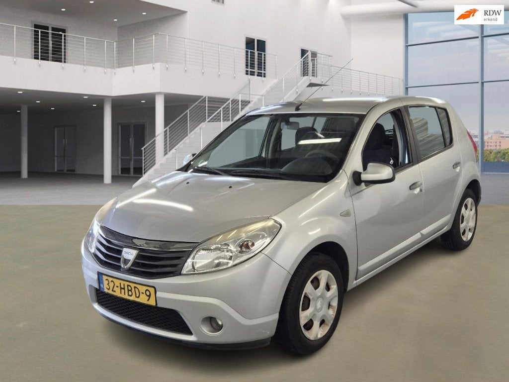 Dacia Sandero 1.6 Lauréate AIRCO 2 X SLEUTELS, Voorwielaandrijving, 1011 kg, 4 cilinders, Bedrijf
