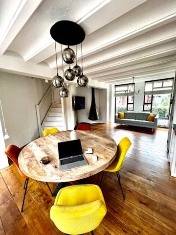 Ronde tafel te koop, 160 cm, mangohout, Huis en Inrichting, Tafels | Eettafels, Ophalen, 150 tot 200 cm, Rond, Zo goed als nieuw