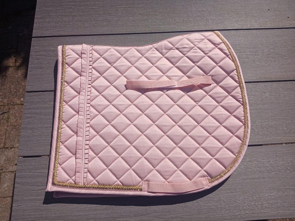 Paardendekje Horsegear, Horsegear, Zo goed als nieuw, Veelzijdigheidsdekje, Roze
