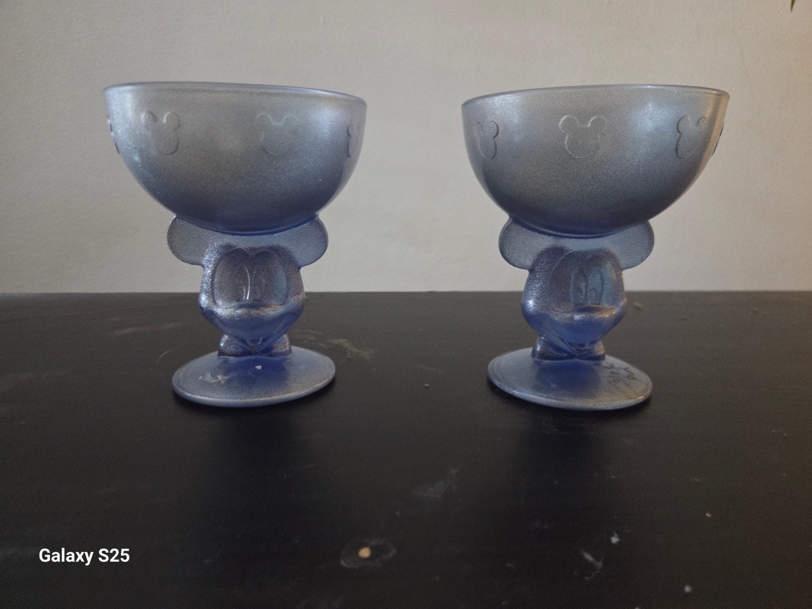 Set van 2 Mickey Mouse ijscoupes - Disney servies, Ophalen of Verzenden, Mickey Mouse, Gebruikt, Servies