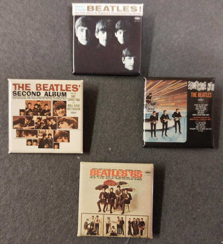 Beatles BUTTONS USA Apple Capitol albums, Verzenden, Zo goed als nieuw, Gebruiksvoorwerp