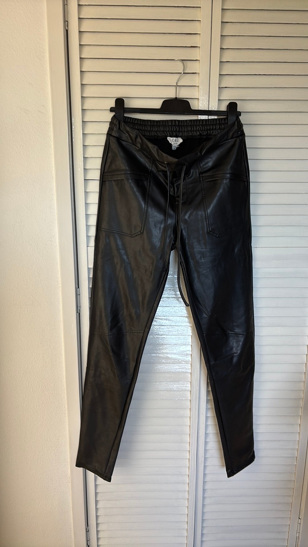 C&S broek zwart maat M, Kleding | Dames, Broeken en Pantalons, Maat 38/40 (M), Zwart, Ophalen of Verzenden, Zo goed als nieuw