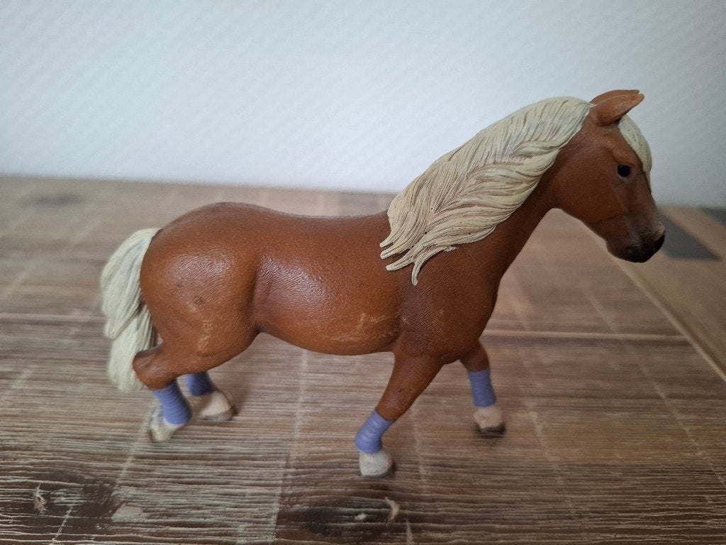 Schleich 42113 Haflinger merrie paard, Ophalen of Verzenden, Zo goed als nieuw