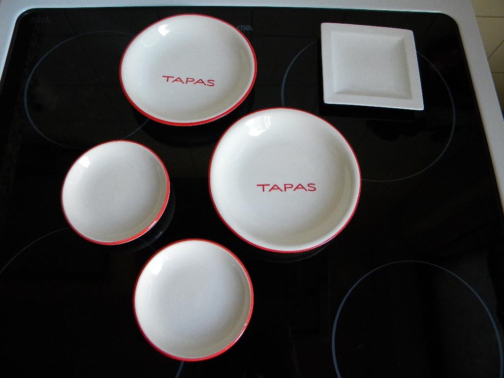 TAPAS SCHAALTJES, Ophalen of Verzenden, Zo goed als nieuw, Bord(en), Overige stijlen