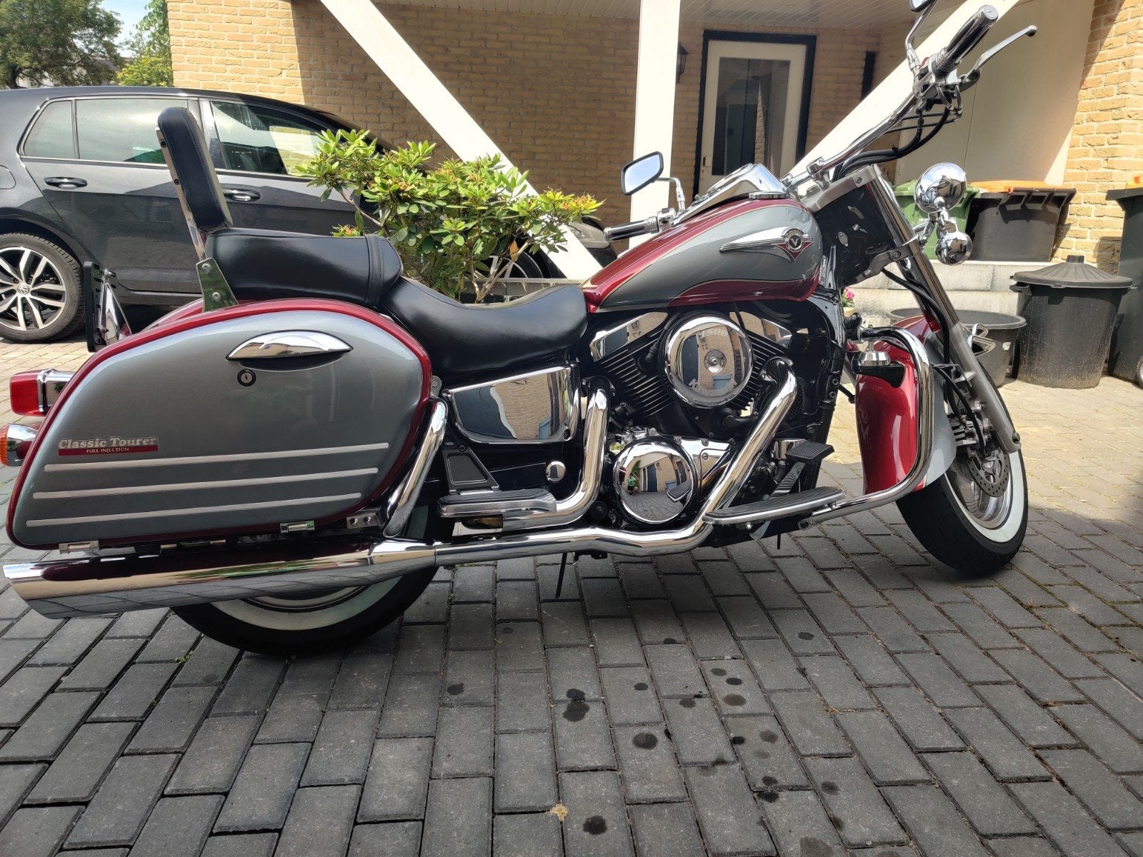 Kawasaki VN 1500 Classic Tourer FI Vulcan, 2 cilinders, Occasion, Chopper, Sportuitlaat