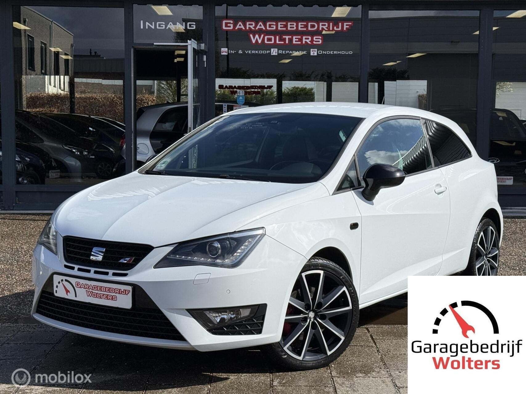 Seat Ibiza SC 1.4 TSI Cupra 180 pk xenon leer cruise autom., Auto's, Seat, Gebruikt, Zwart, Met garantie (alle), 179 pk