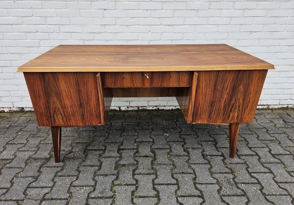 Vintage teakhouten bureau - jaren 60, Huis en Inrichting, Bureaus, Ophalen, Gebruikt, 150 cm, Hout
