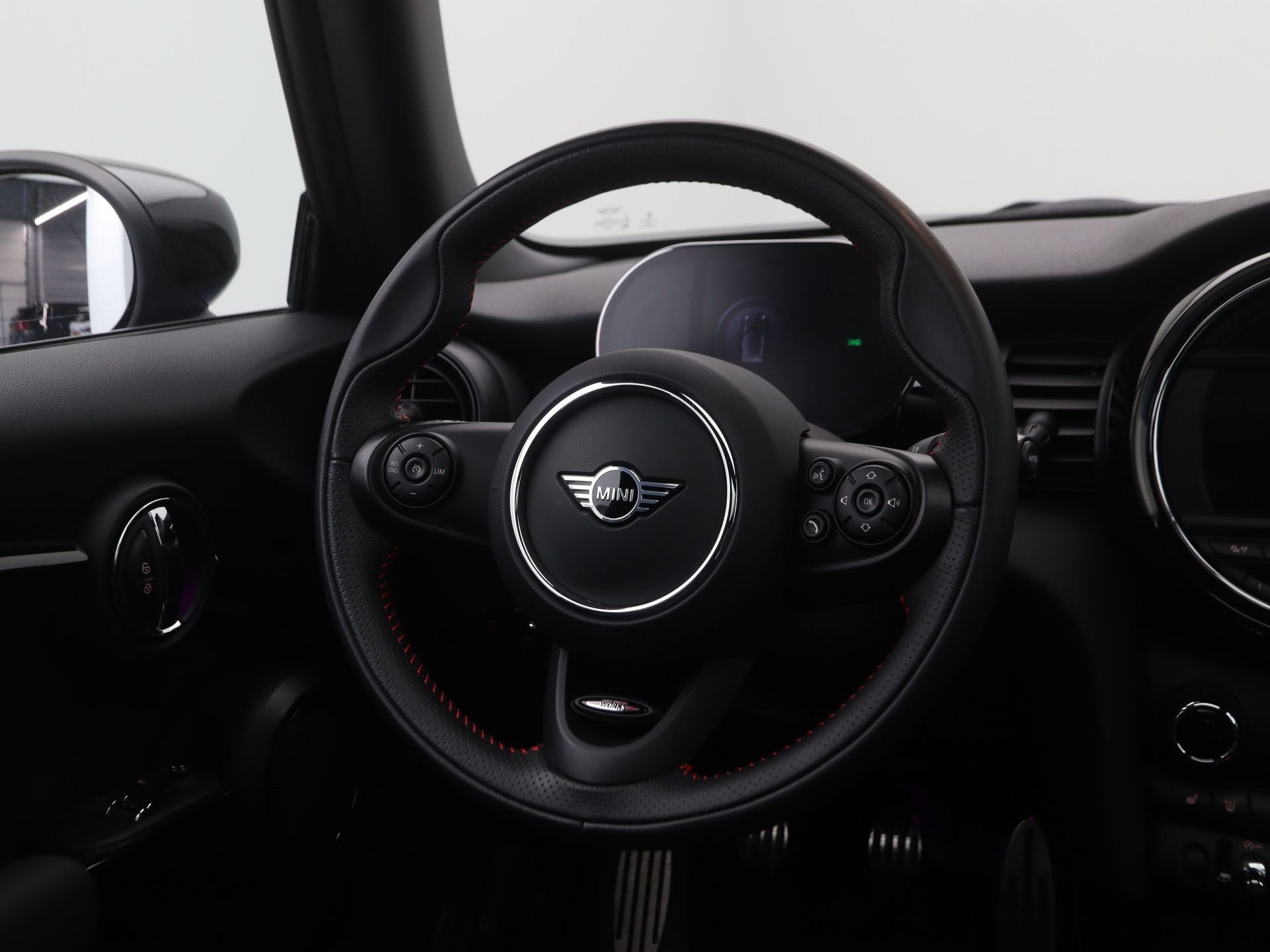 MINI 3-deurs Cooper Dalston Edition (bj 2021), Voorwielaandrijving, 136 pk, Gebruikt, Met garantie (alle)