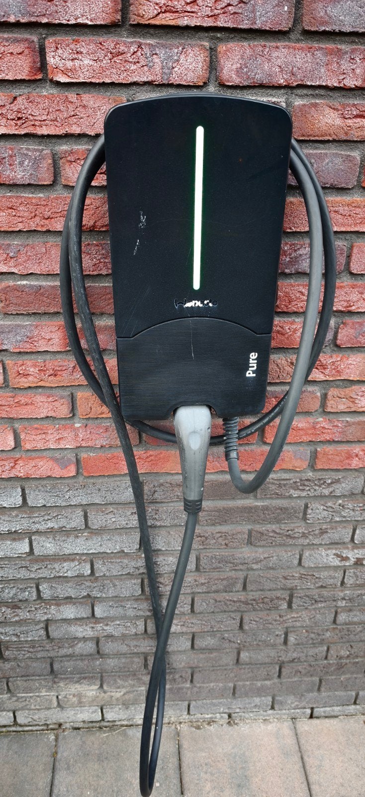 Pure Laadpaal met vaste kabel, Auto diversen, Ophalen of Verzenden, Gebruikt, Laadpaal en Laadkabel