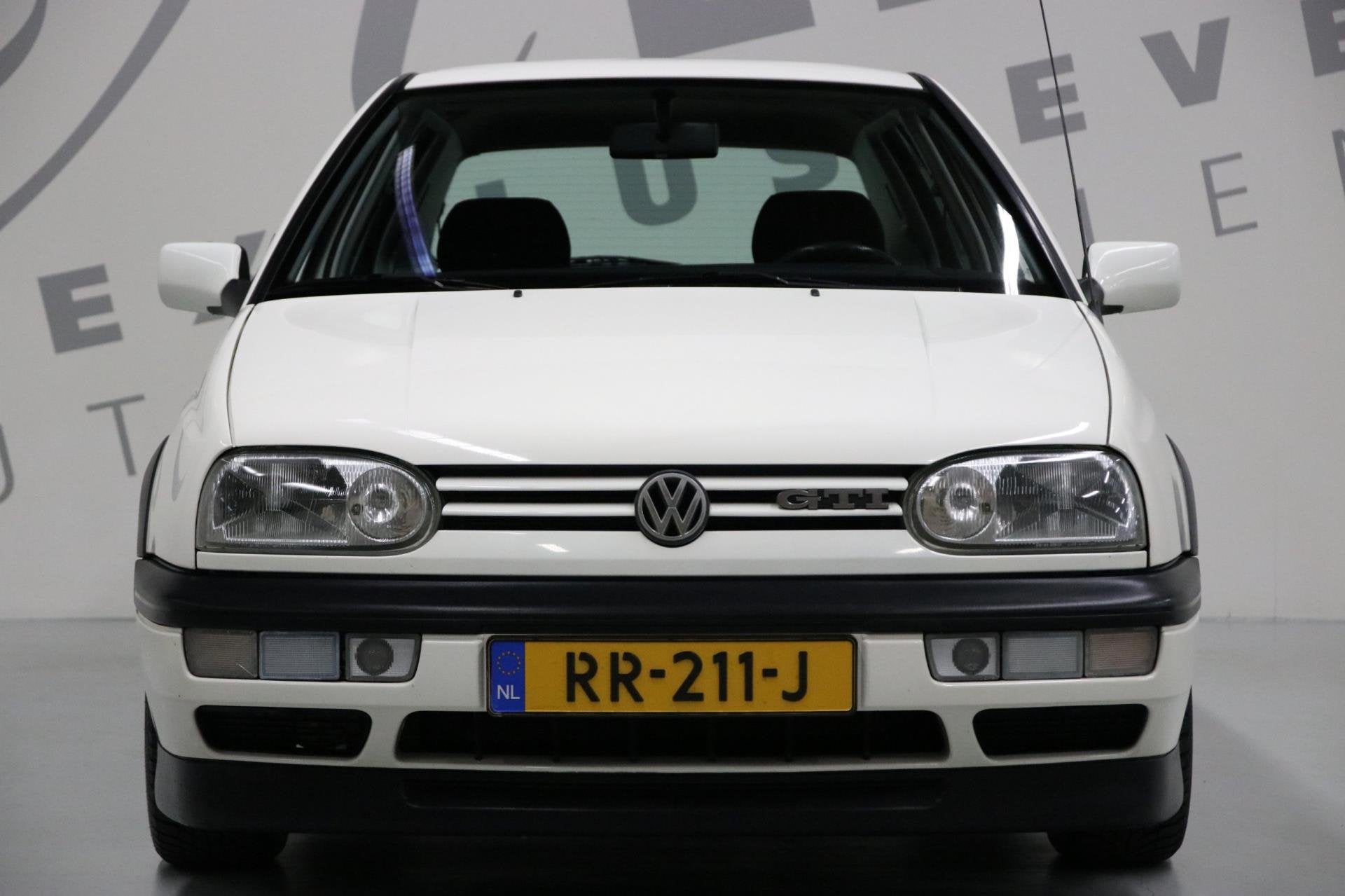 Volkswagen Golf 2.0 III GTI G-Kat 116pk, Voorwielaandrijving, Zwart, 4 cilinders, 1984 cc