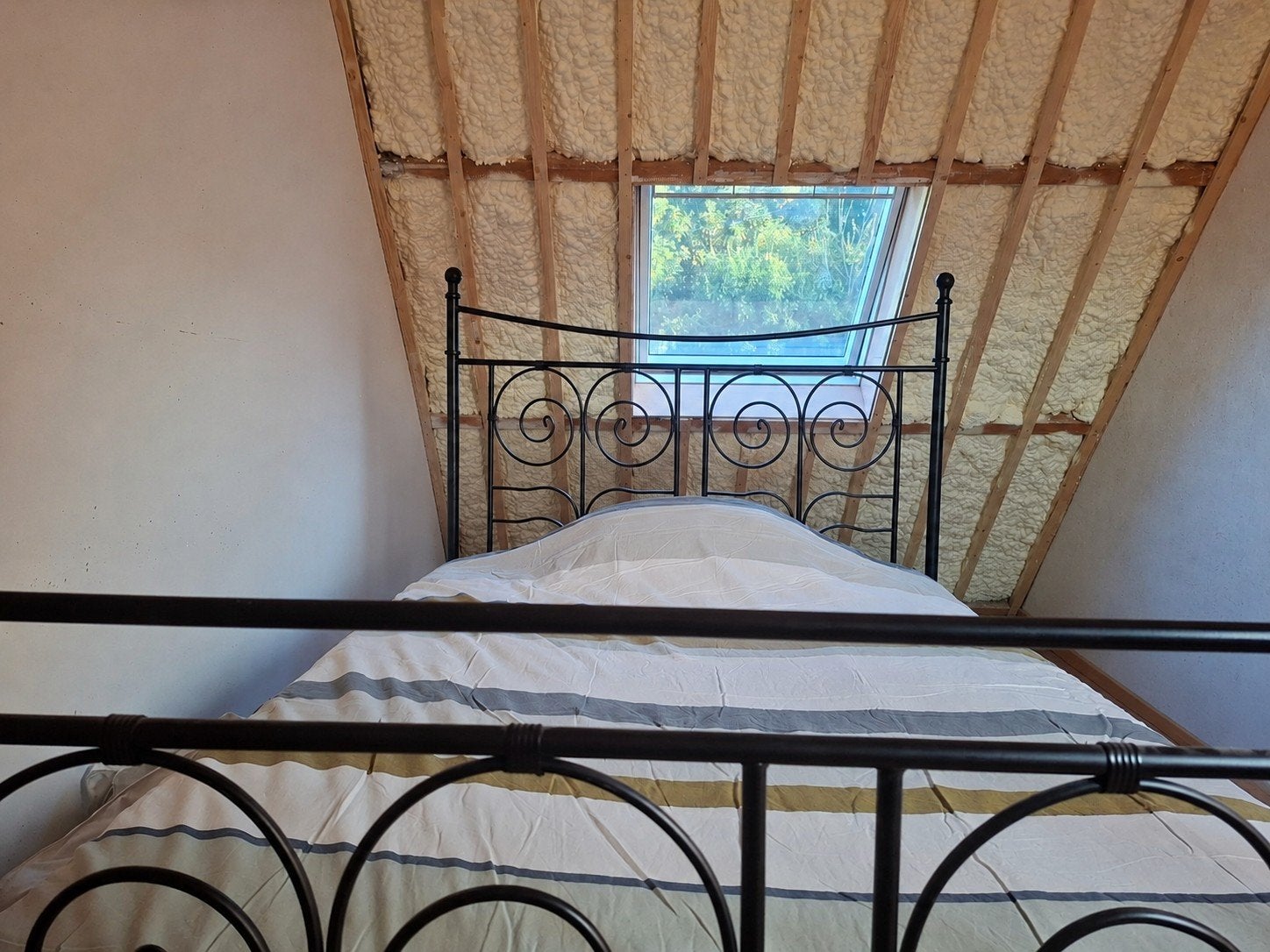 Ikea Noresund bed 140x200, Ophalen, Gebruikt, Zwart, Tweepersoons