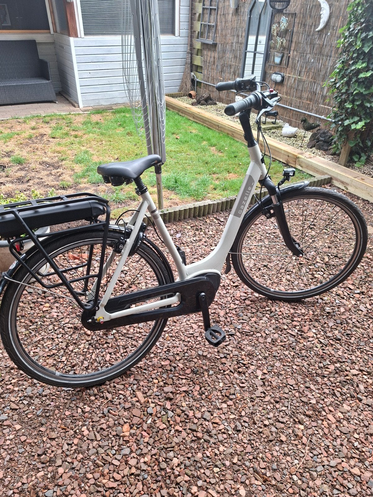 gazelle electrische fiets, Ophalen, Zo goed als nieuw, 50 km per accu of meer, 55 tot 59 cm
