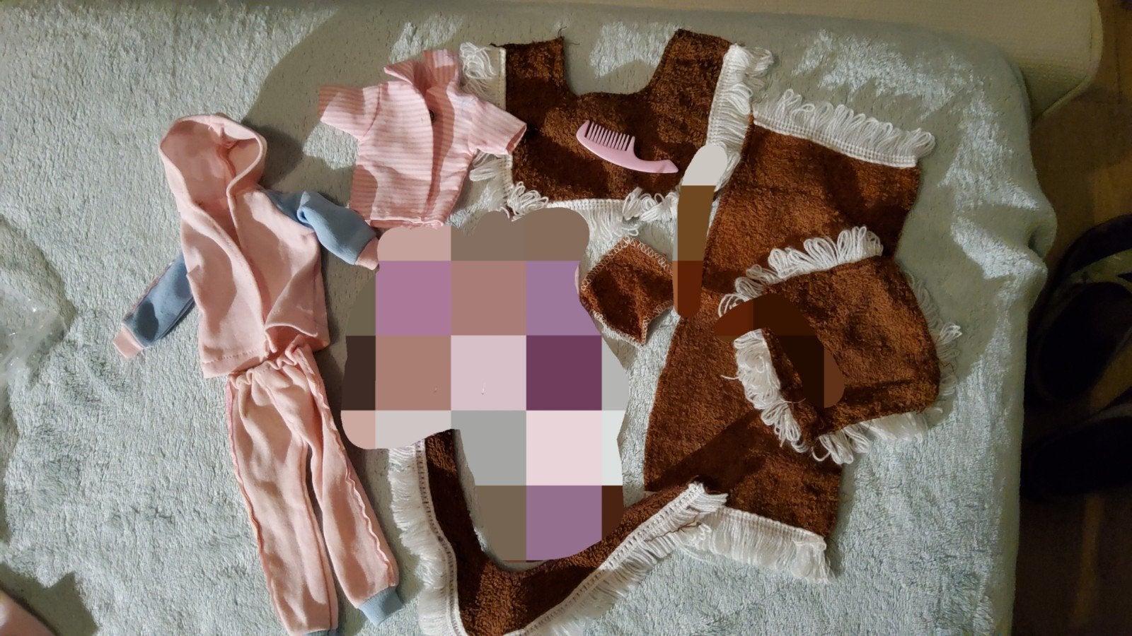 Vintage Barbie Sindy Fleur Tienerpop outfit lingerie toilet, Ophalen of Verzenden, Zo goed als nieuw, Fashion Doll