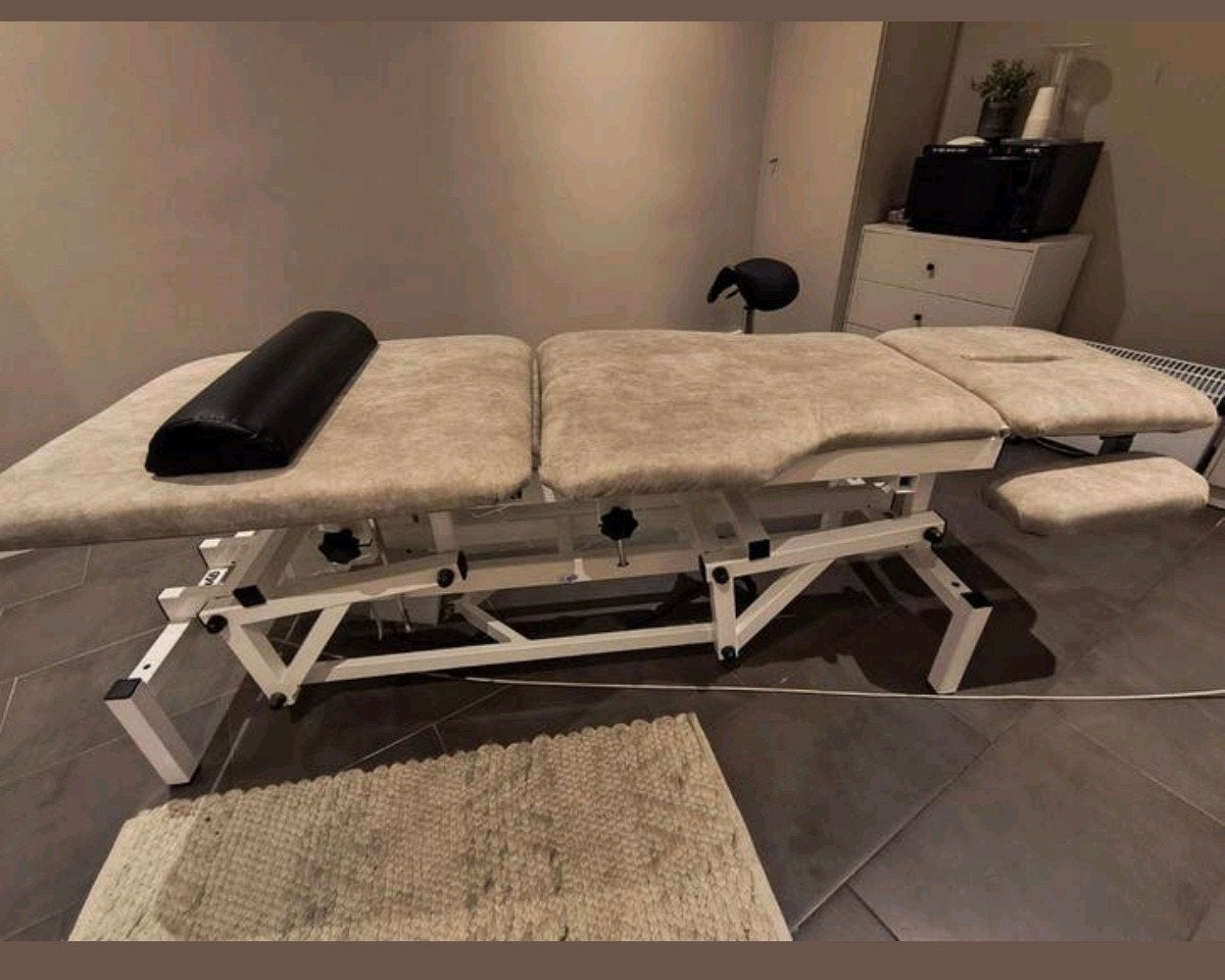 Elektrische massagetafel Gymna - recent bekleed, Ophalen