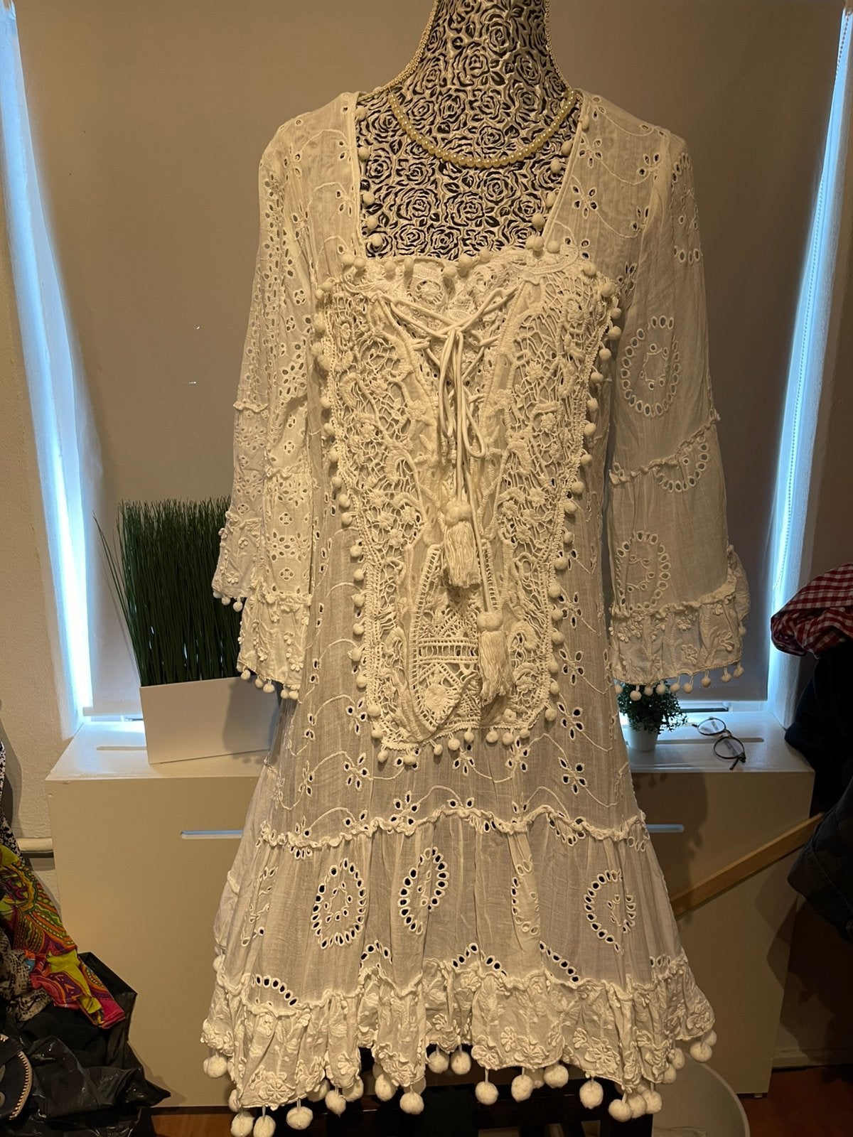 Nieuw! Prachtig wit tuniek/jurkje met broderie kant  mt M/L, Ophalen of Verzenden, Nieuw, Wit, Boven de knie
