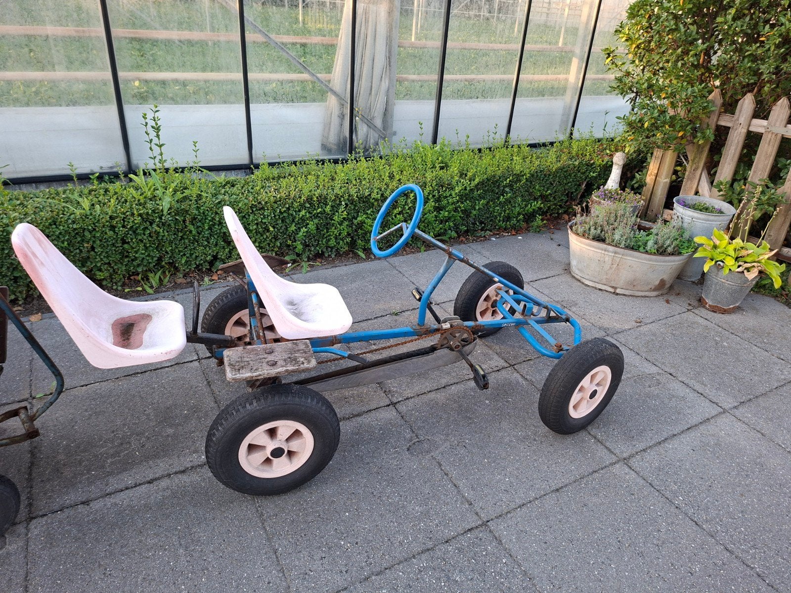 Berg skelter met aanhanger en duozit, Kinderen en Baby's, Speelgoed | Buiten | Skelters, Ophalen, Gebruikt, Berg, Duozit