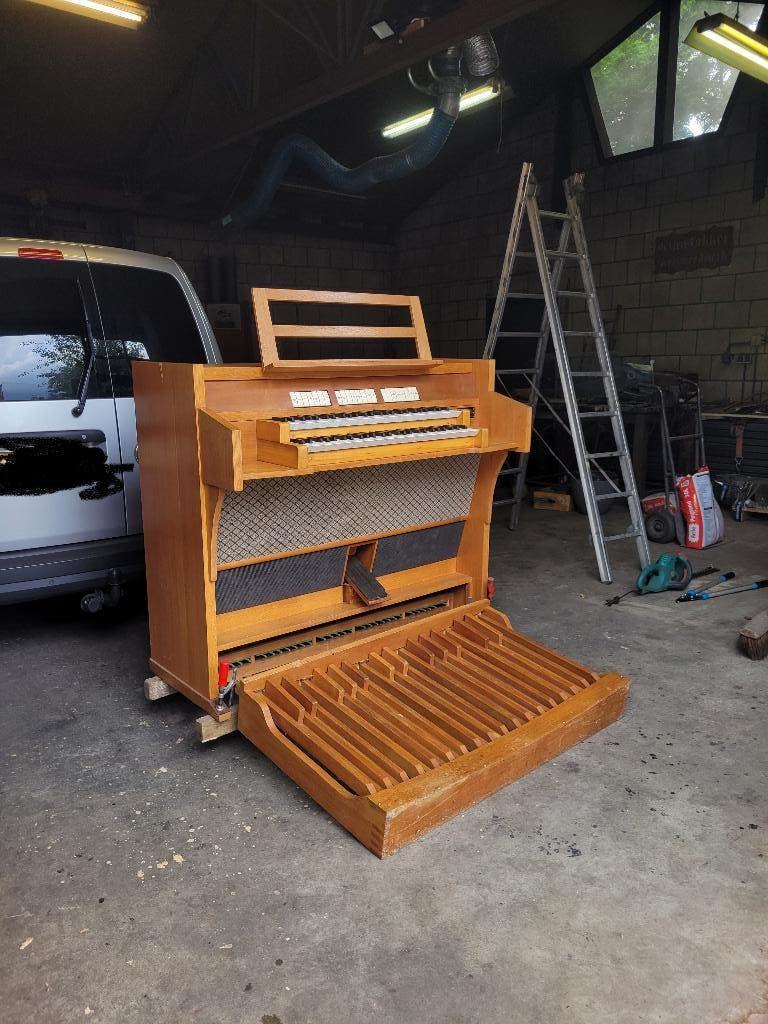 Hofberg Harmonium met Goldene Staatsmedaillen, Muziek en Instrumenten, Orgels, Ophalen, Gebruikt, 1 klavier, Harmonium